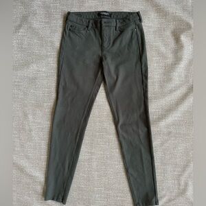 Liverpool Jeans Company Women’s skinny pants in Peat Green size 6 leg 28